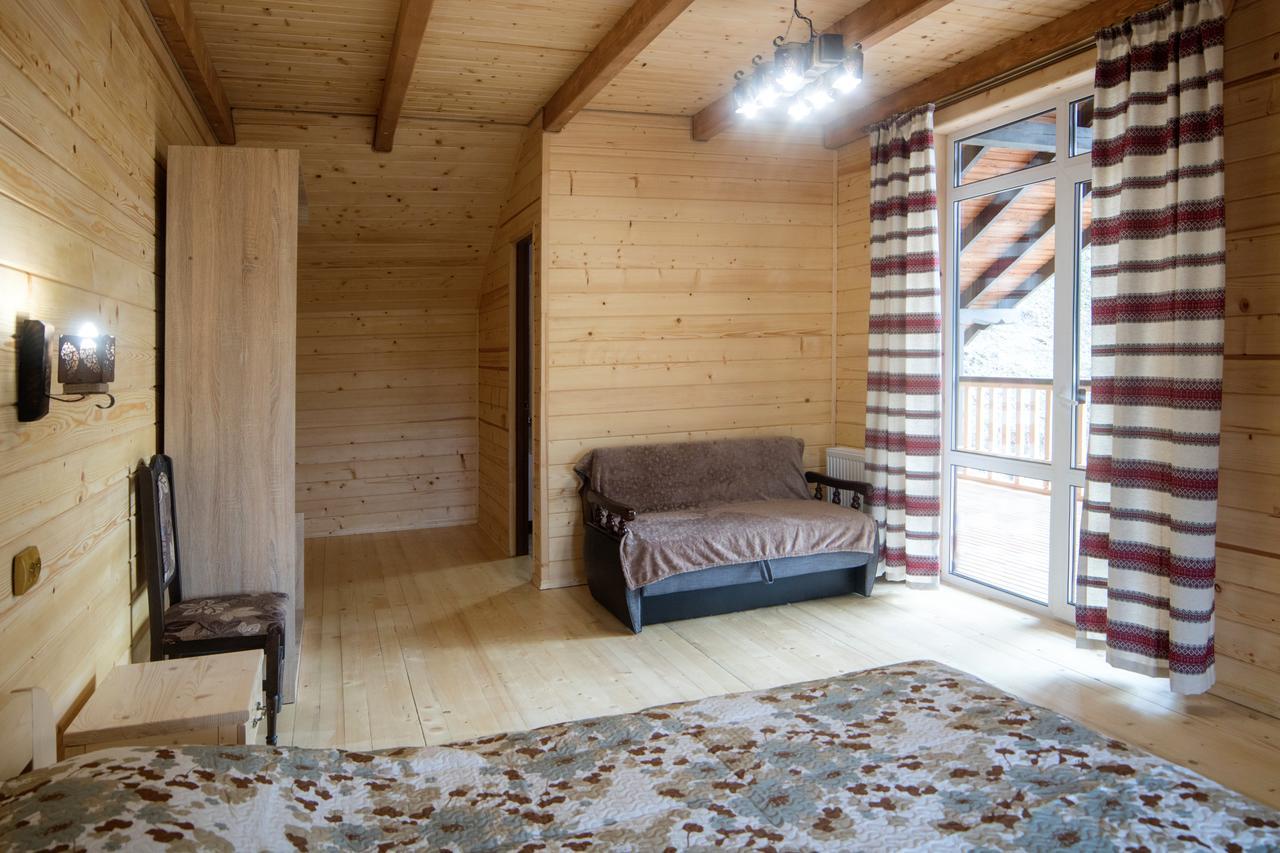 Vila Karpatska Oselia Verchovyna Exteriér fotografie