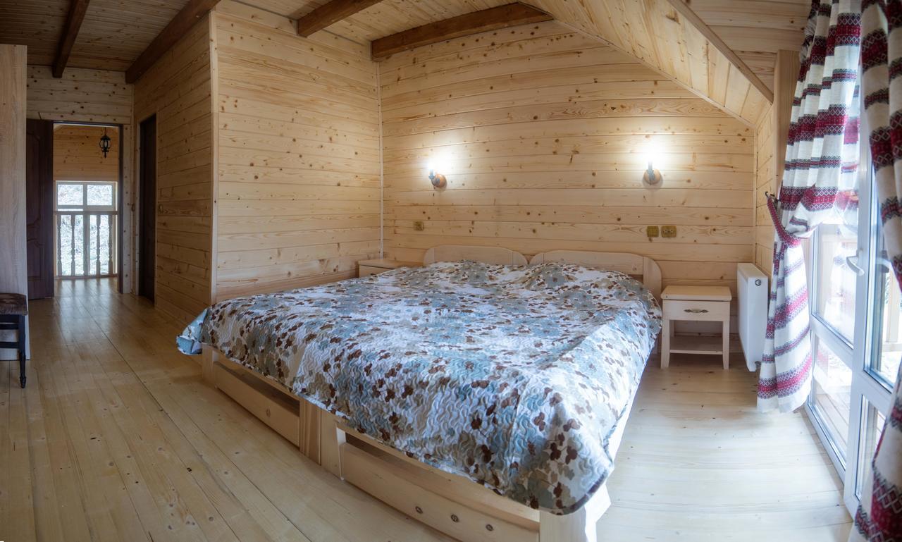 Vila Karpatska Oselia Verchovyna Exteriér fotografie