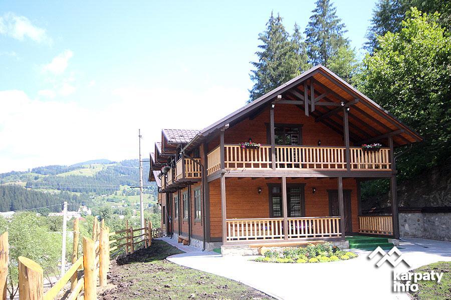 Vila Karpatska Oselia Verchovyna Exteriér fotografie